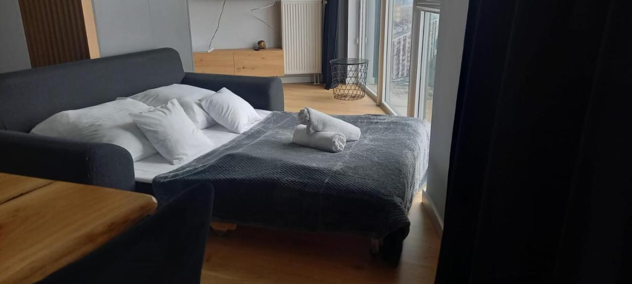 Panorama Capital Tito - 16 Pietro Apartment Rzeszow Bagian luar foto