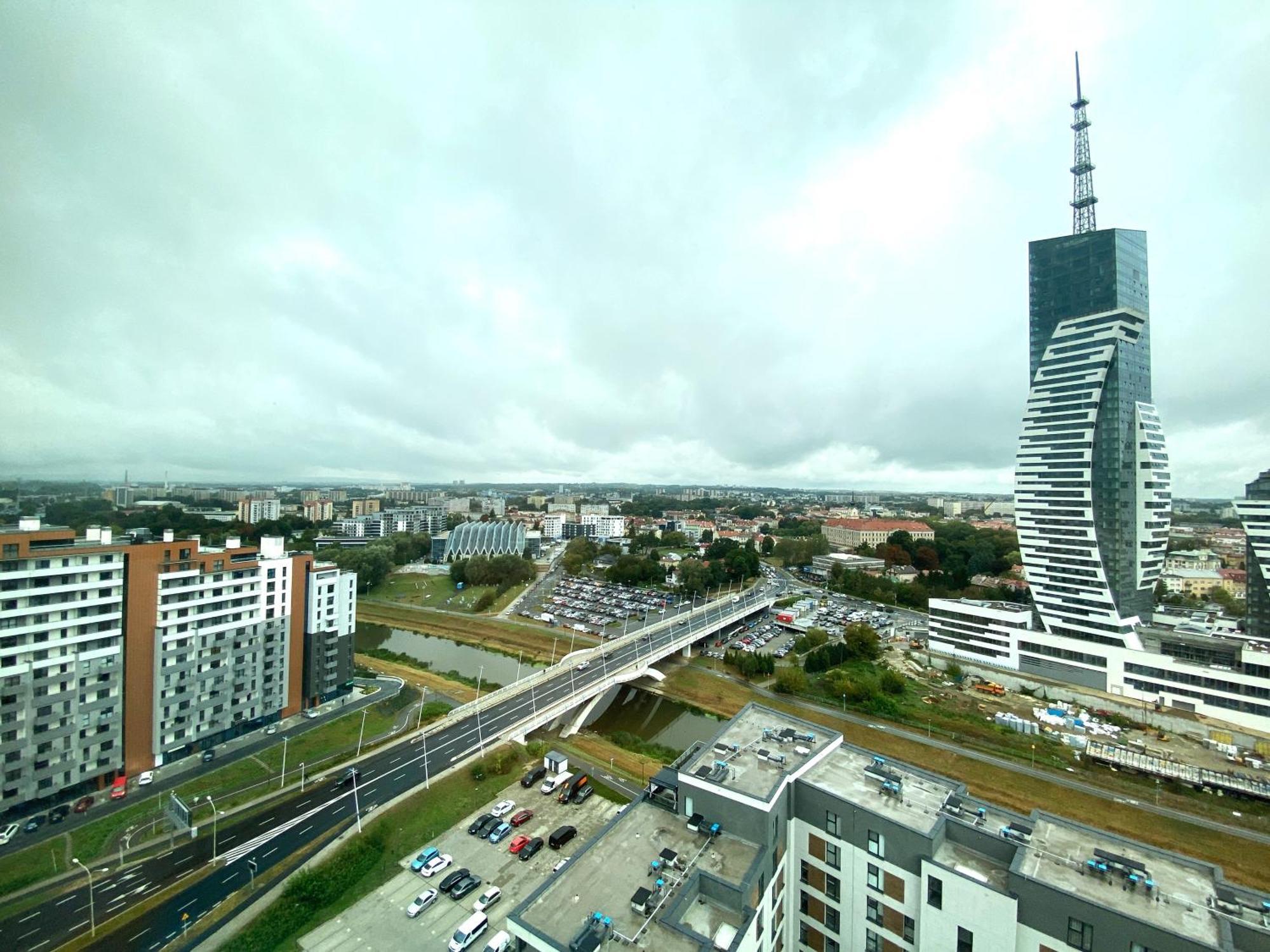 Panorama Capital Tito - 16 Pietro Apartment Rzeszow Bagian luar foto