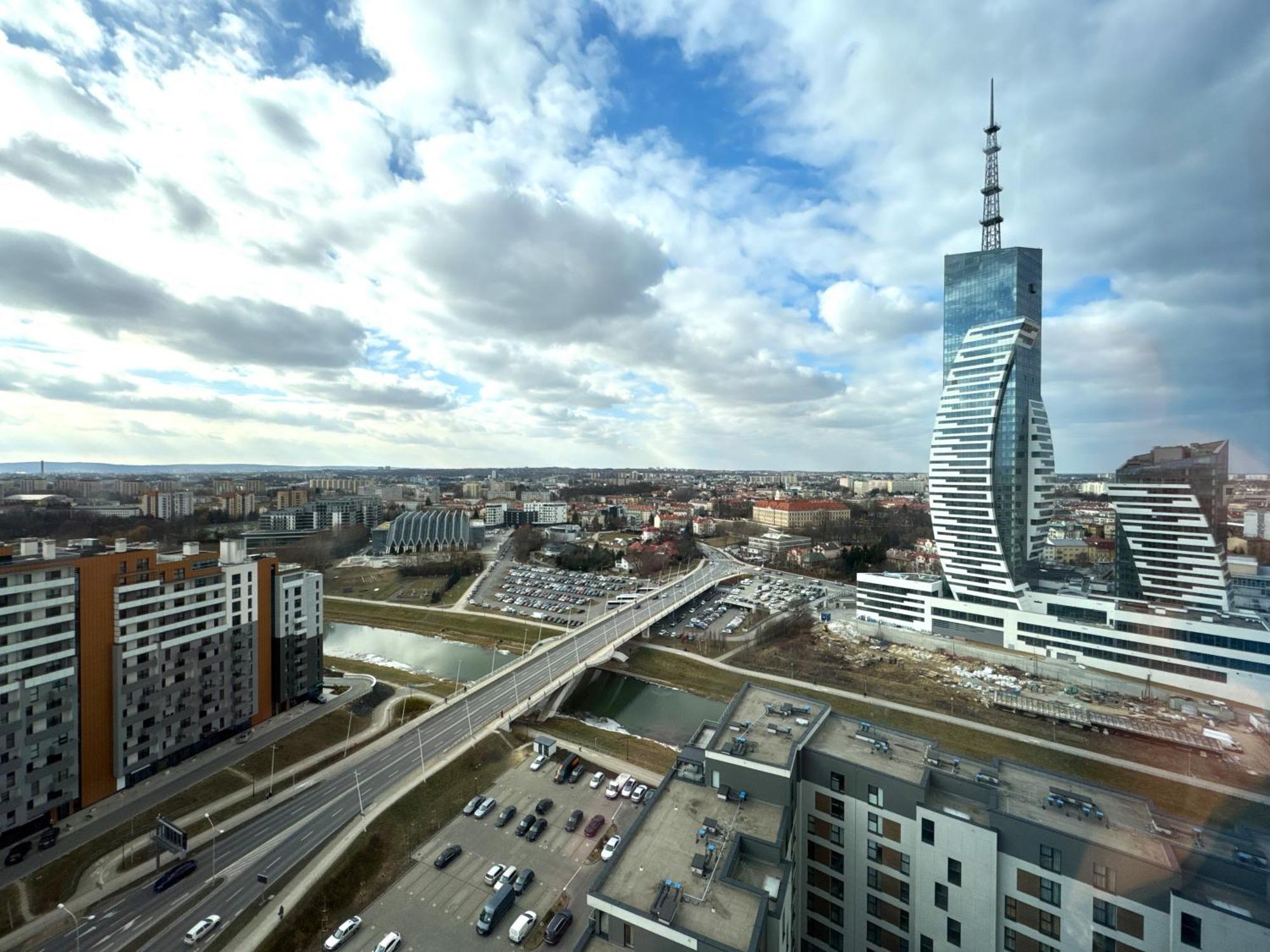 Panorama Capital Tito - 16 Pietro Apartment Rzeszow Bagian luar foto